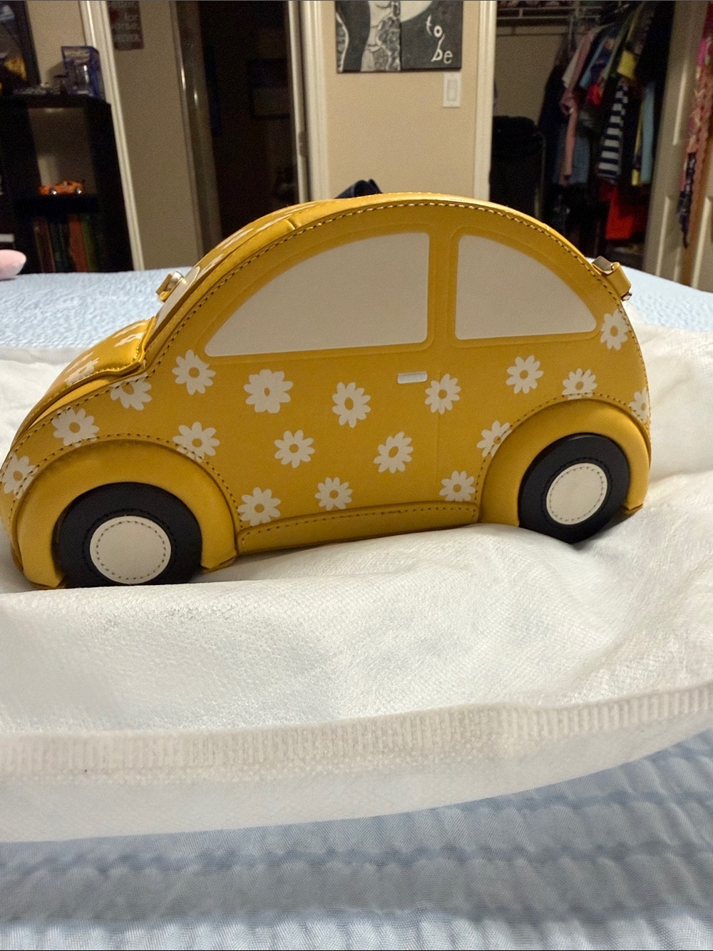 Kate Spade beep beep car crossbody bag